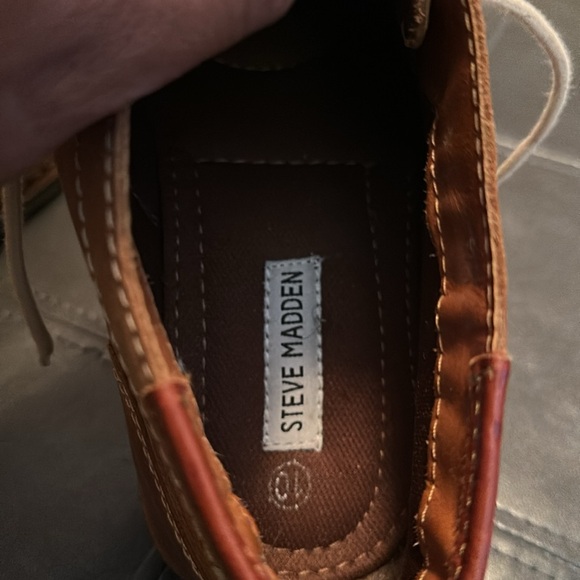 Steve Madden boot - Picture 2 of 5